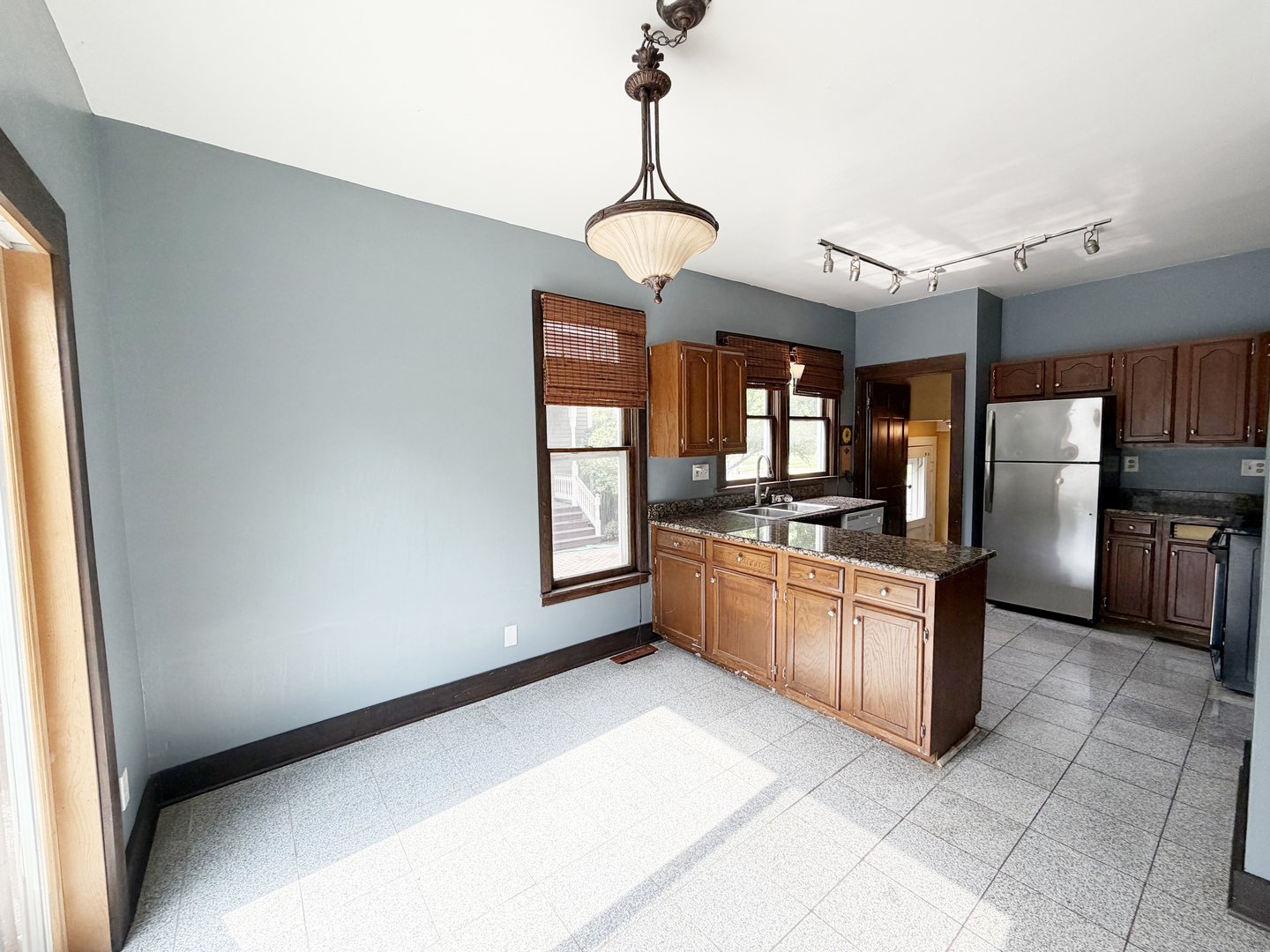 26 Monroe Avenue