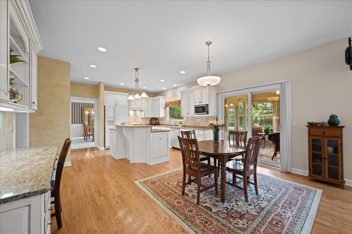 7N286 Whispering Trail