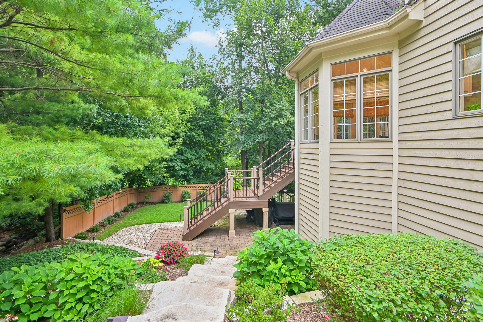 661 Reserve Court