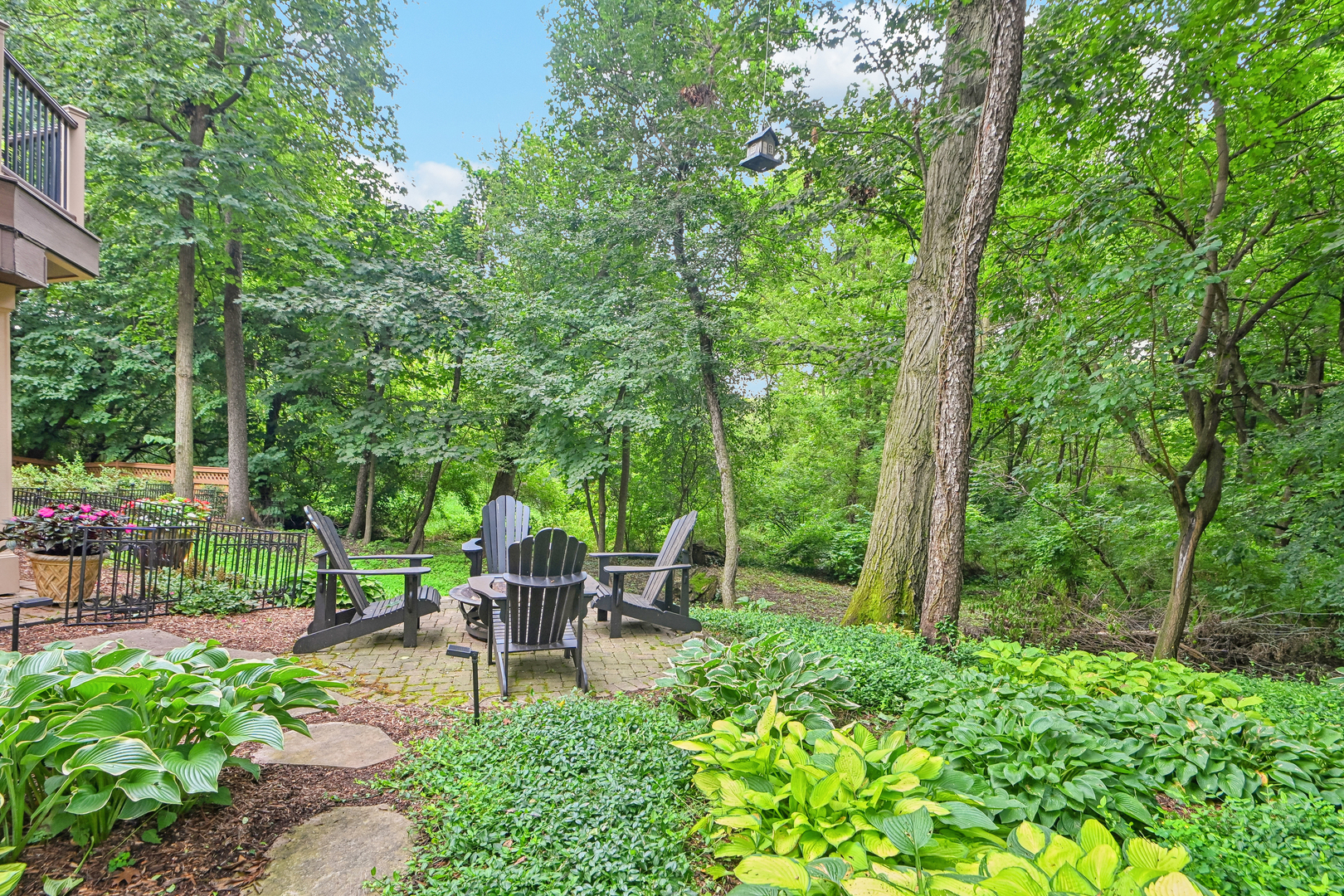 661 Reserve Court