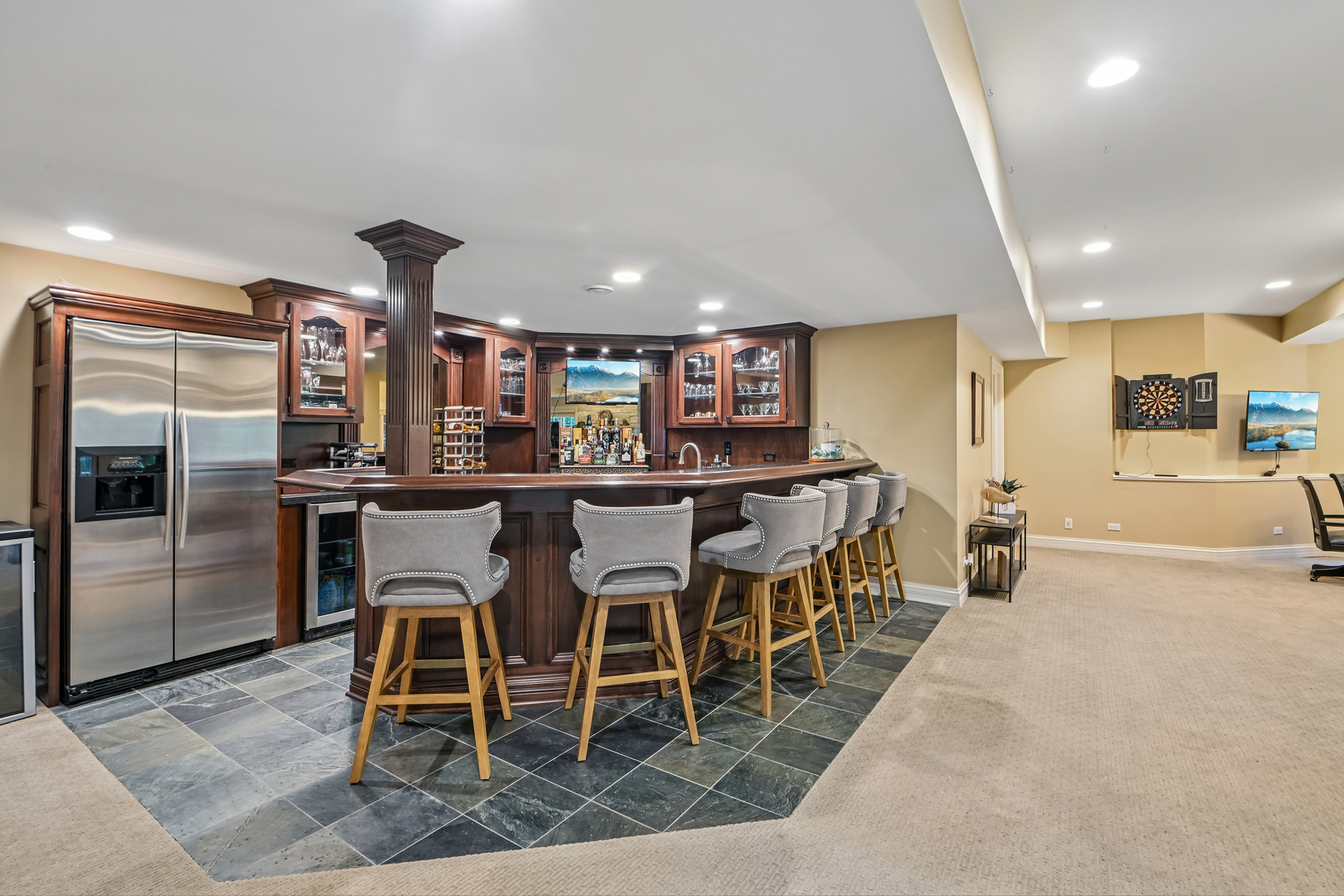 661 Reserve Court