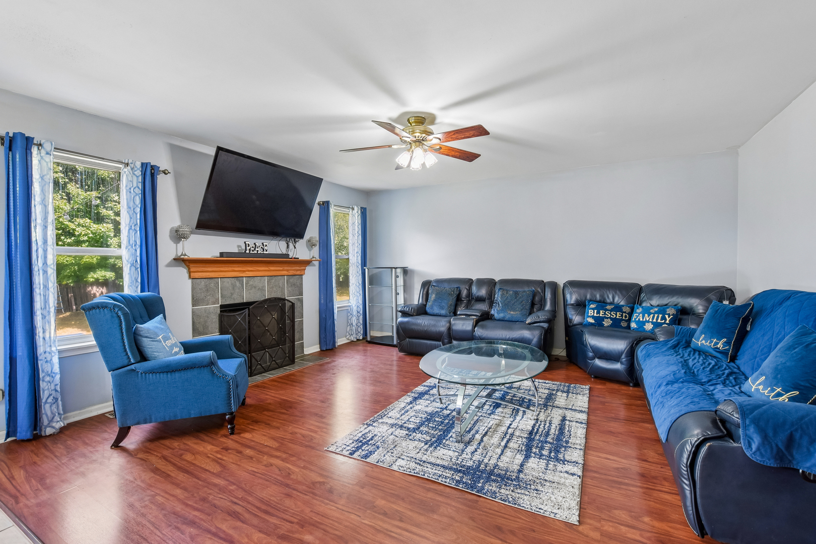 5645 Savoy Drive