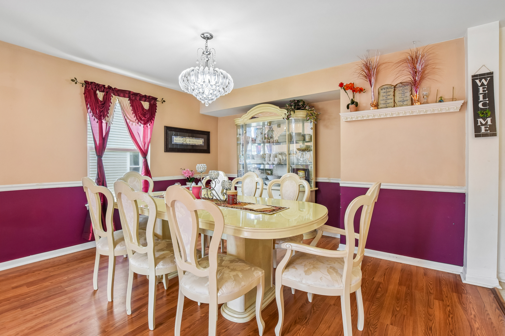 5645 Savoy Drive