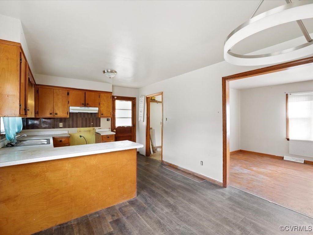 7849 Lew Jones Rd