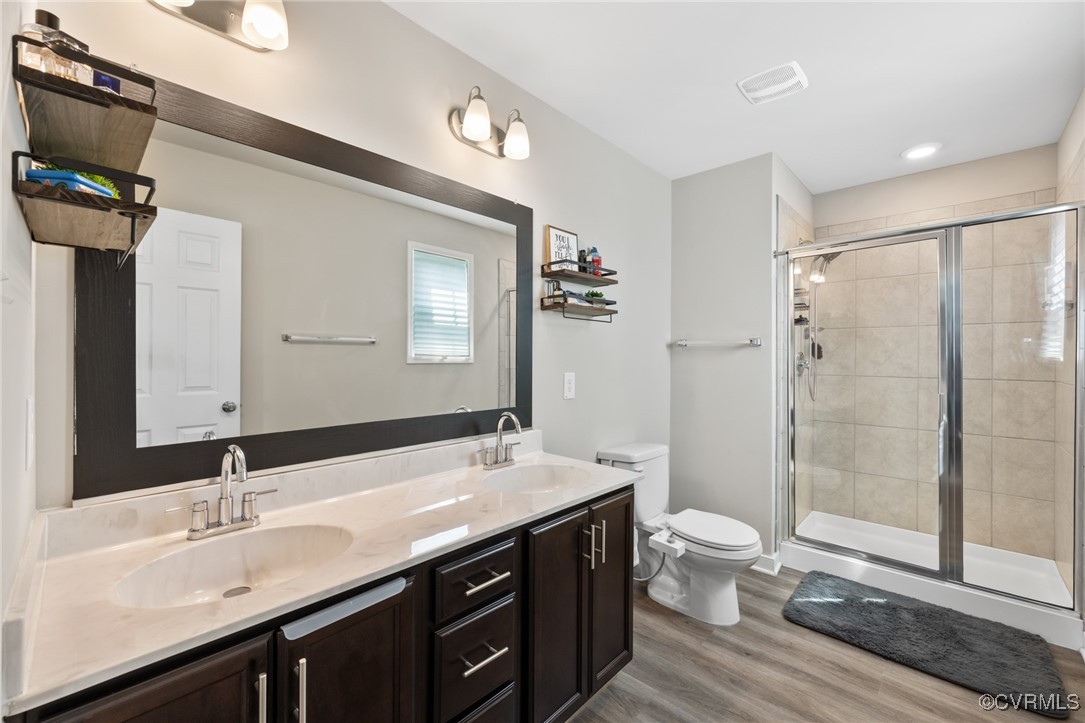 7318 Lancewood Ct