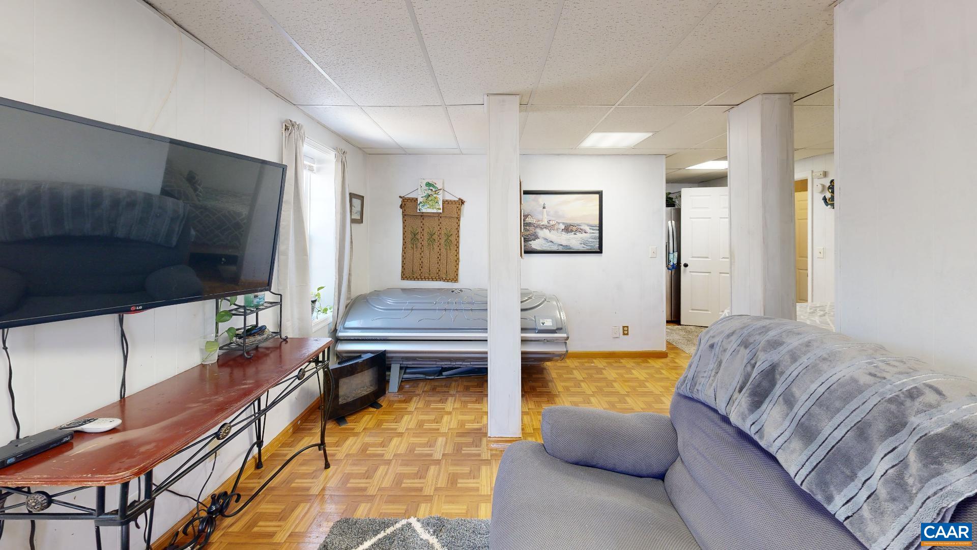 161 JEFFAL LN