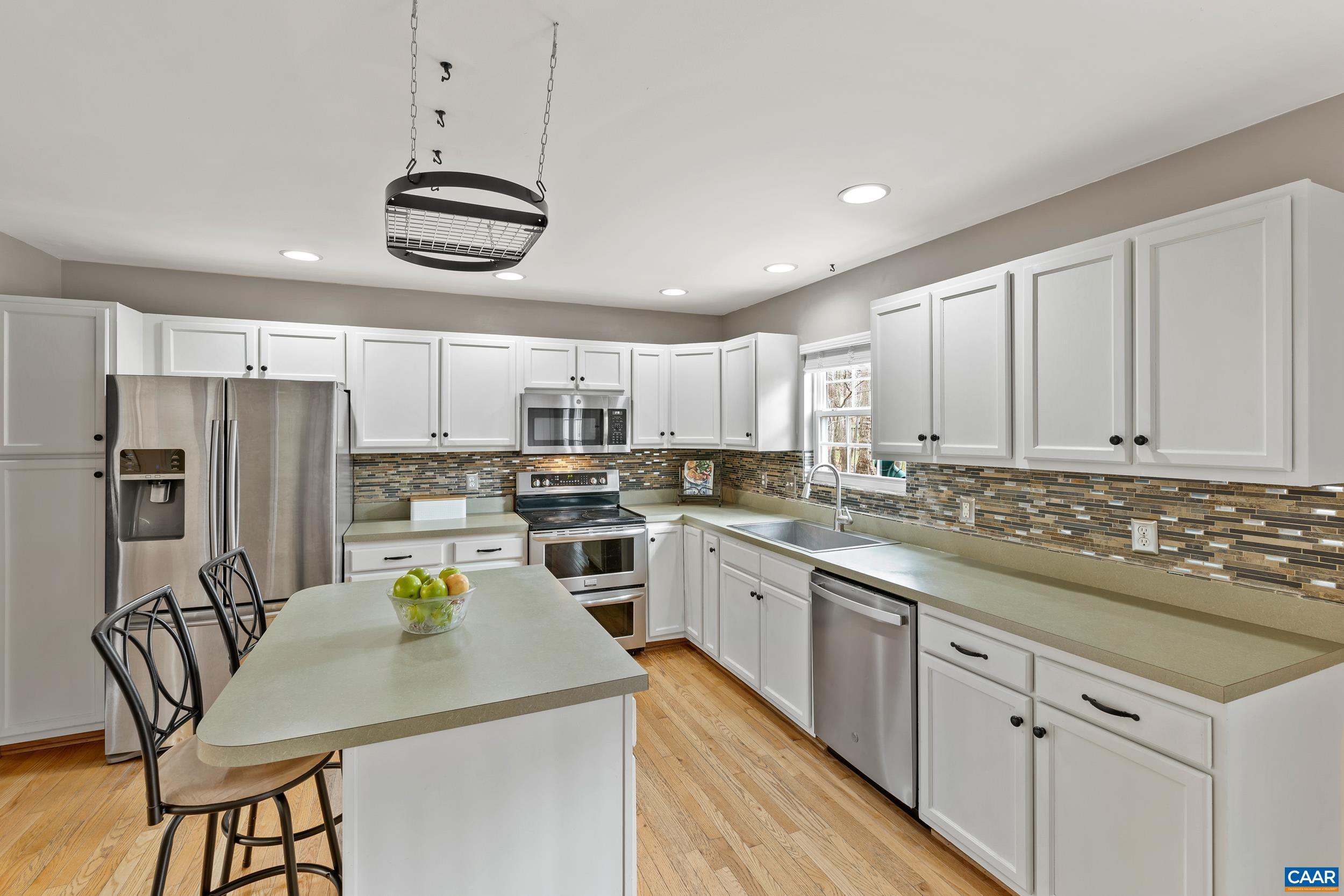 29 BEGUM RD