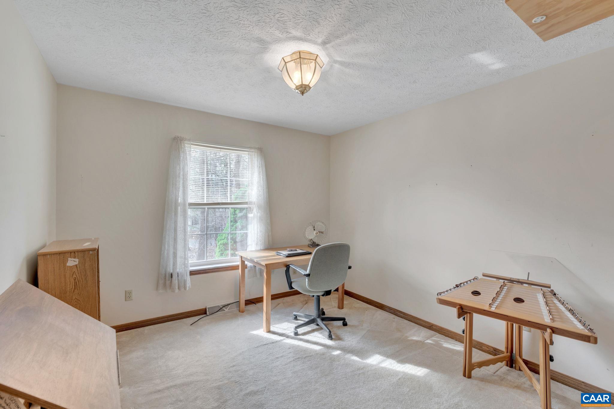 22 TANGLEWOOD RD