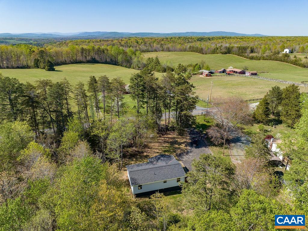 6607 JEFFERSON MILL RD