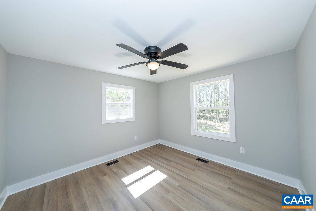 6607 JEFFERSON MILL RD