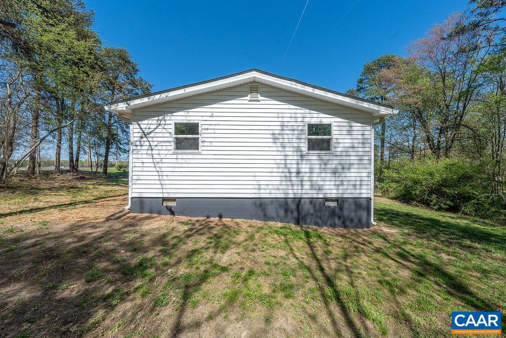6607 JEFFERSON MILL RD