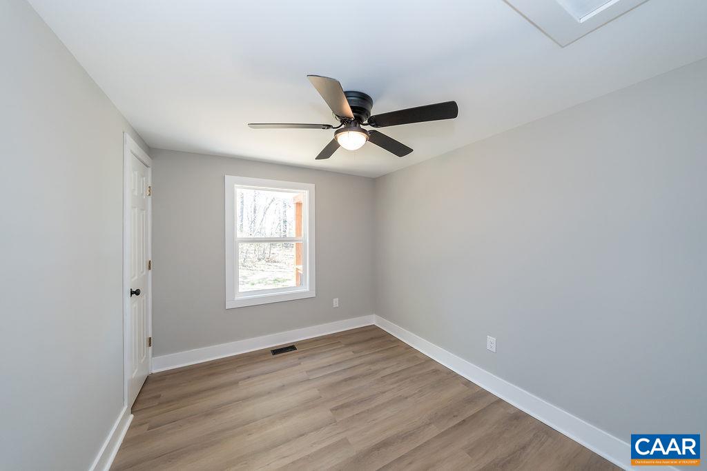 6607 JEFFERSON MILL RD