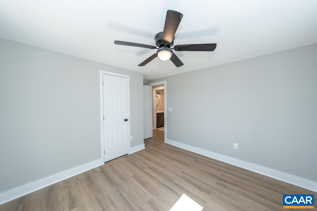 6607 JEFFERSON MILL RD
