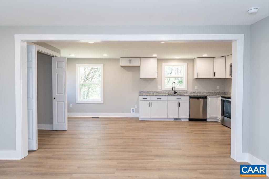 6607 JEFFERSON MILL RD