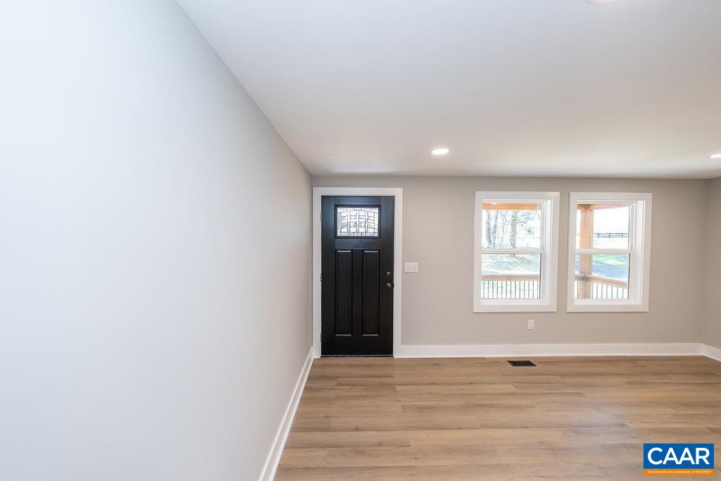 6607 JEFFERSON MILL RD