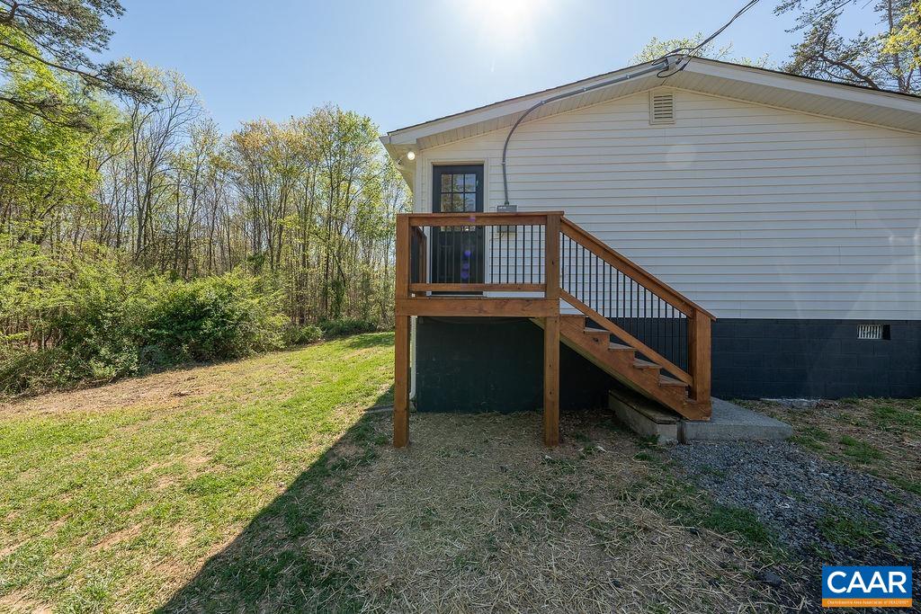6607 JEFFERSON MILL RD