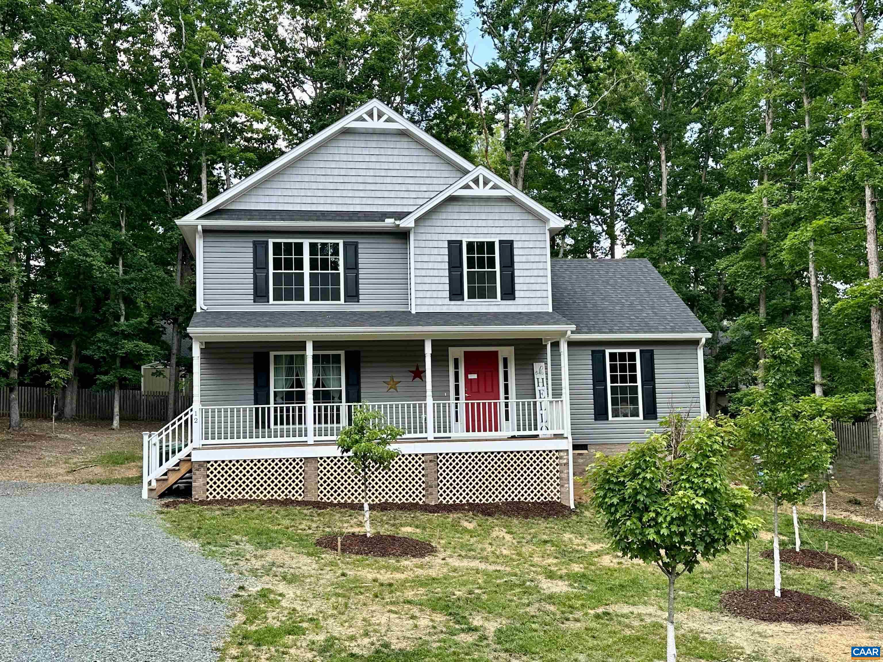 12 MOREWOOD PL