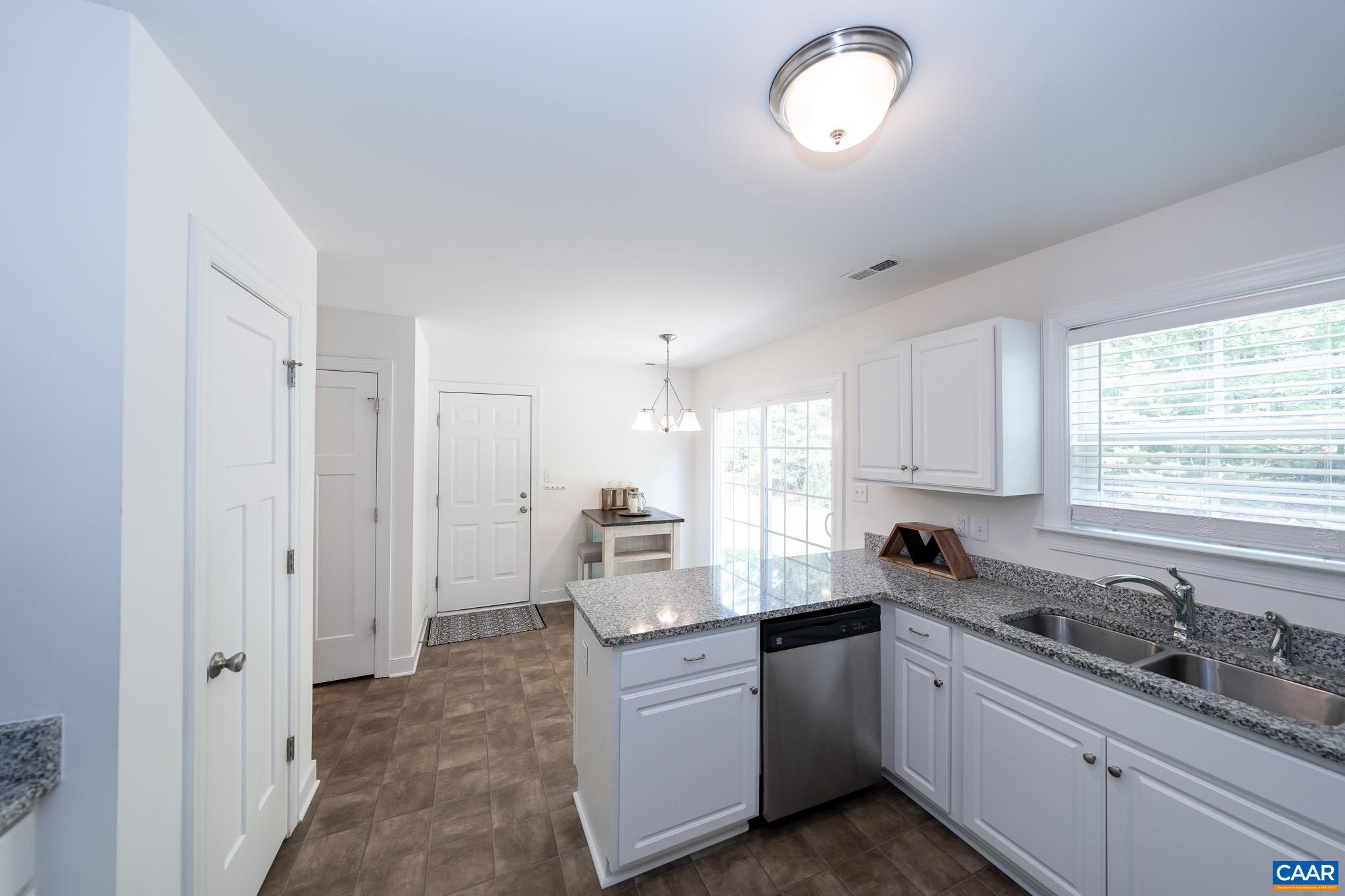 301 APPLE ORCHARD RD