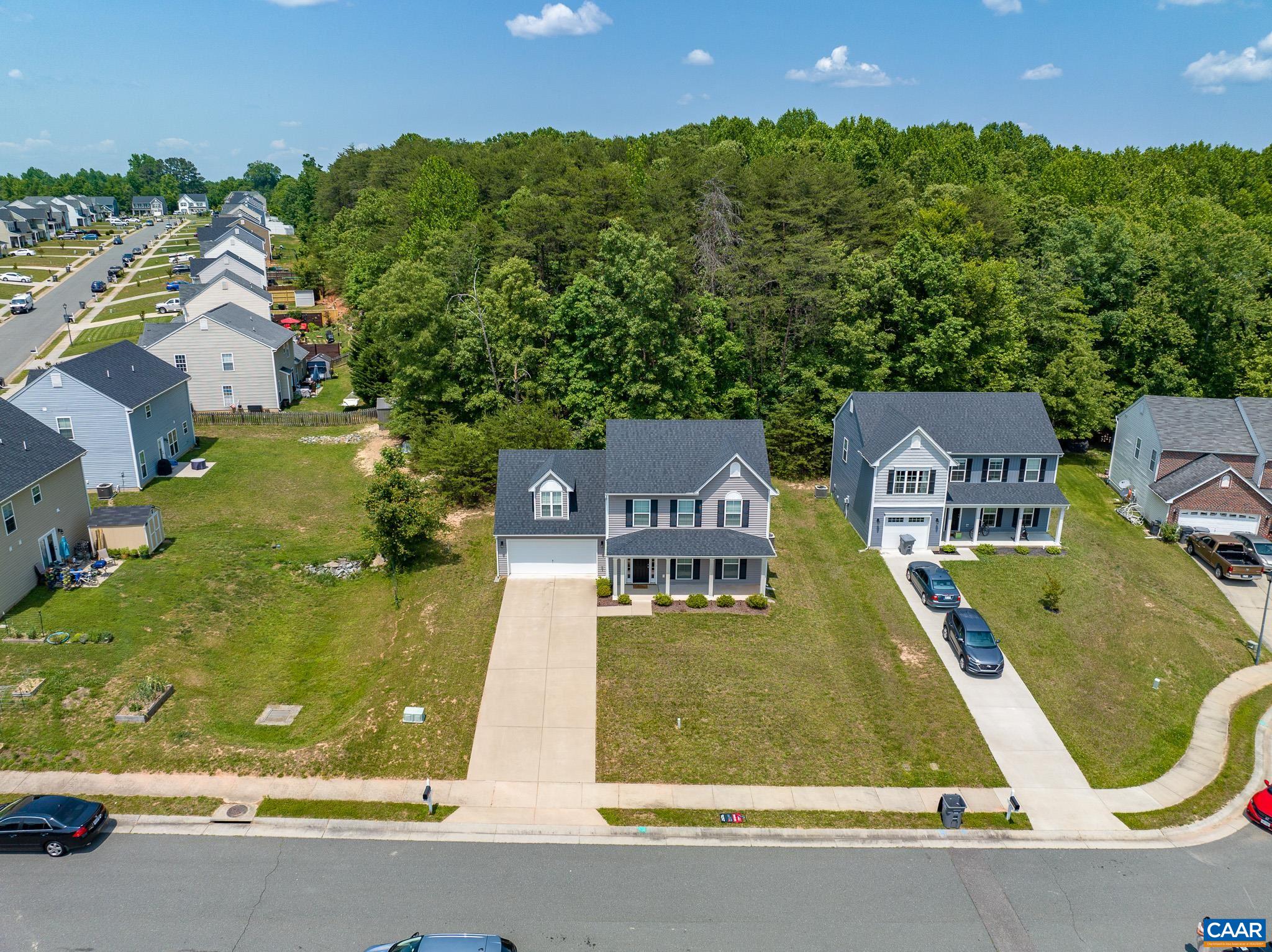 301 APPLE ORCHARD RD