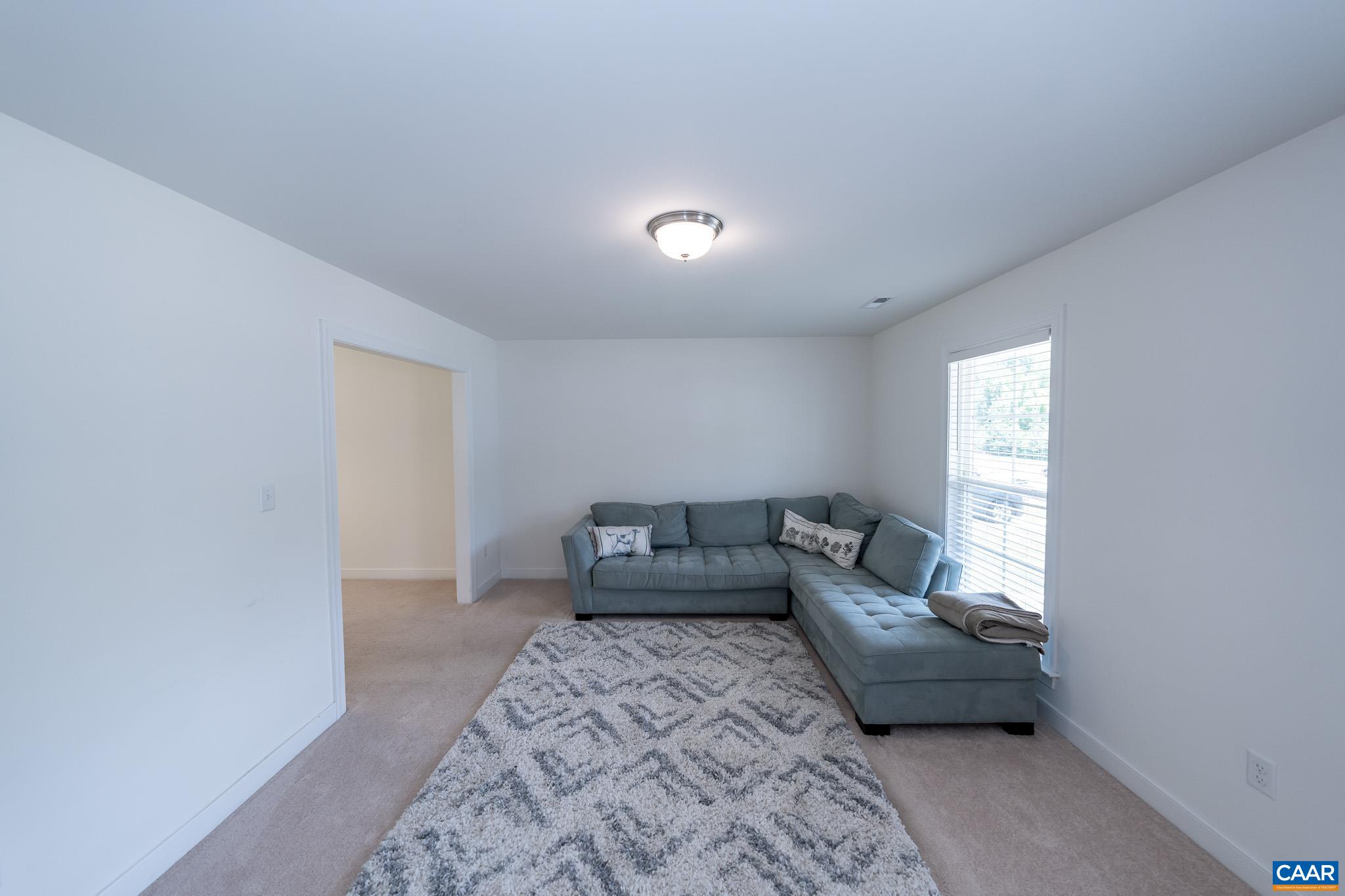 301 APPLE ORCHARD RD