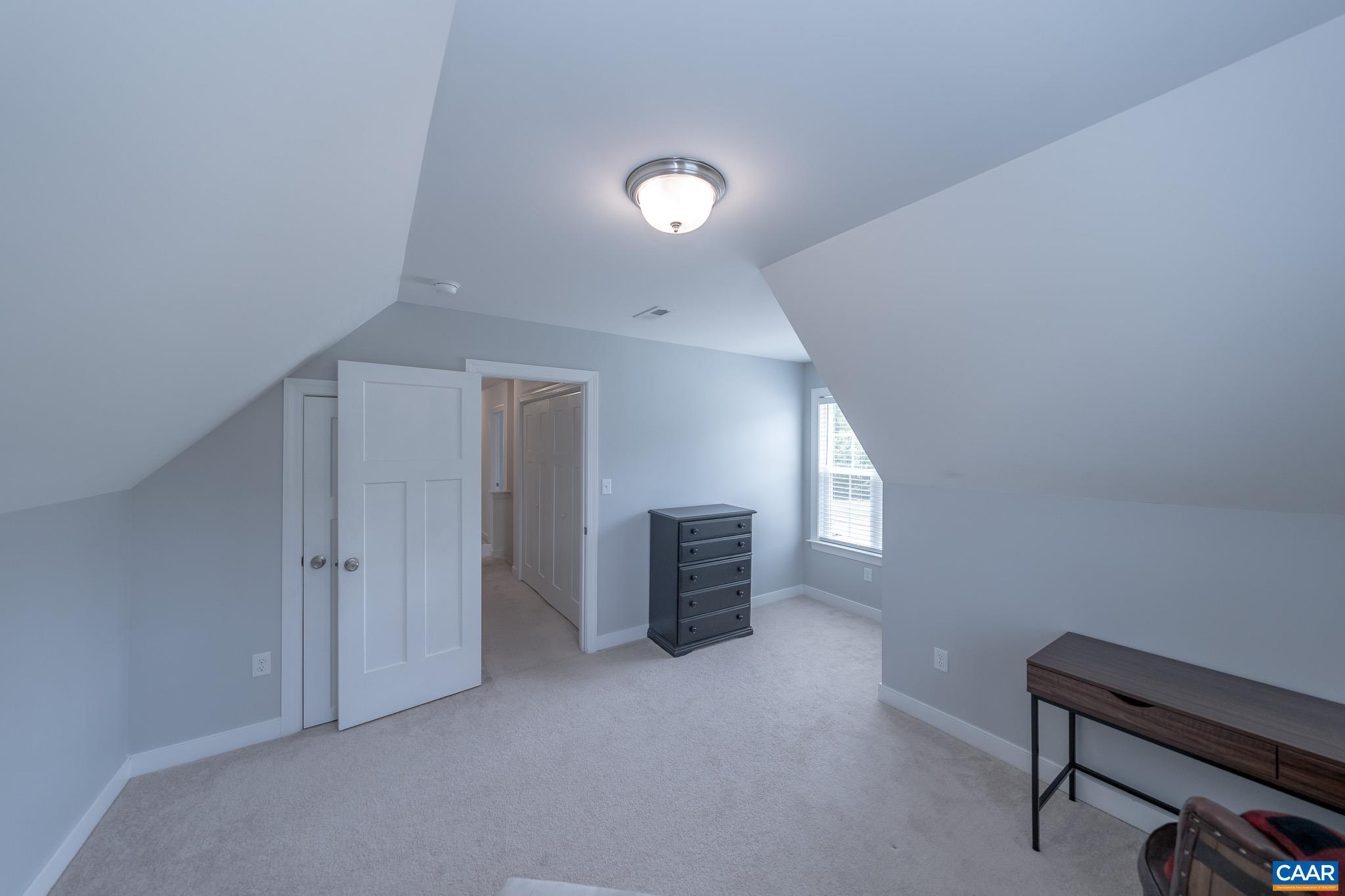 301 APPLE ORCHARD RD