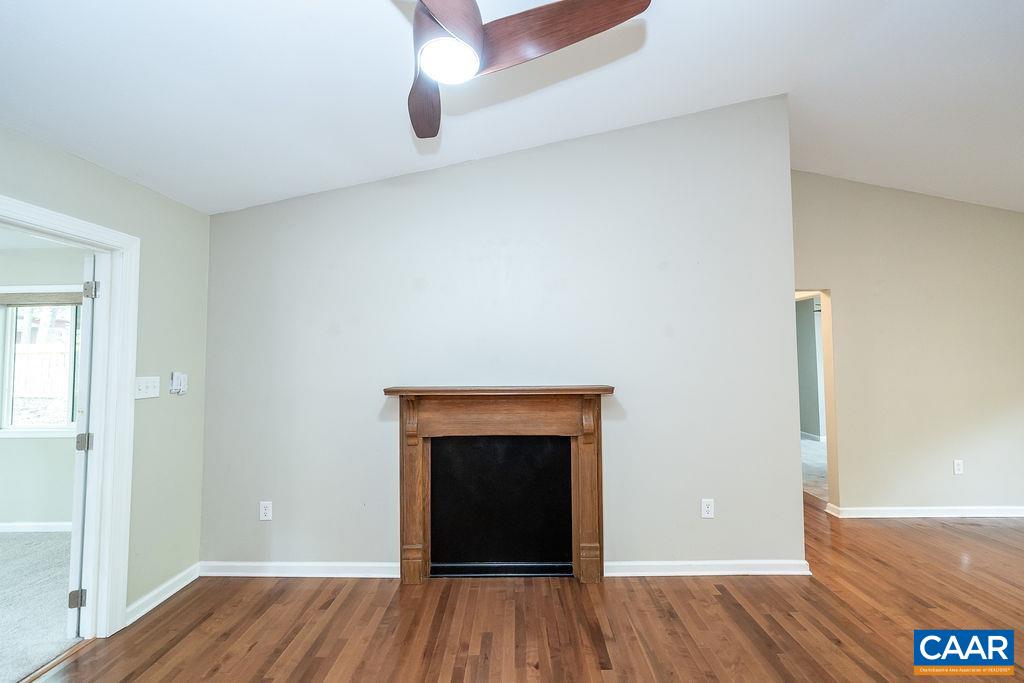 6 PIEDMONT LN