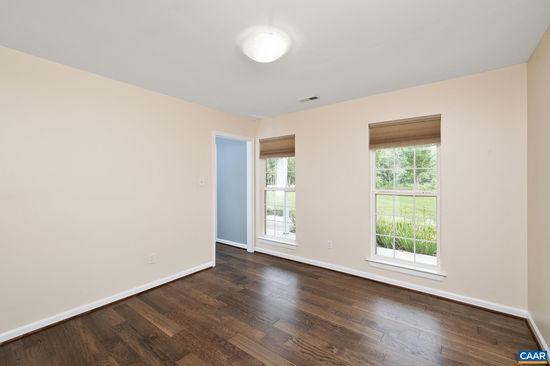 387 SAINT IVY AVE