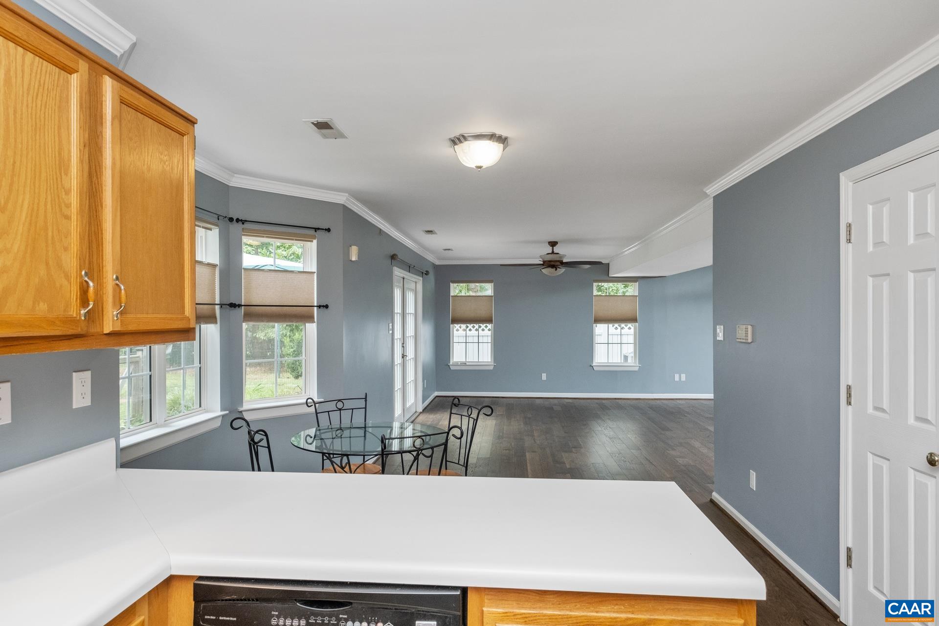 387 SAINT IVY AVE