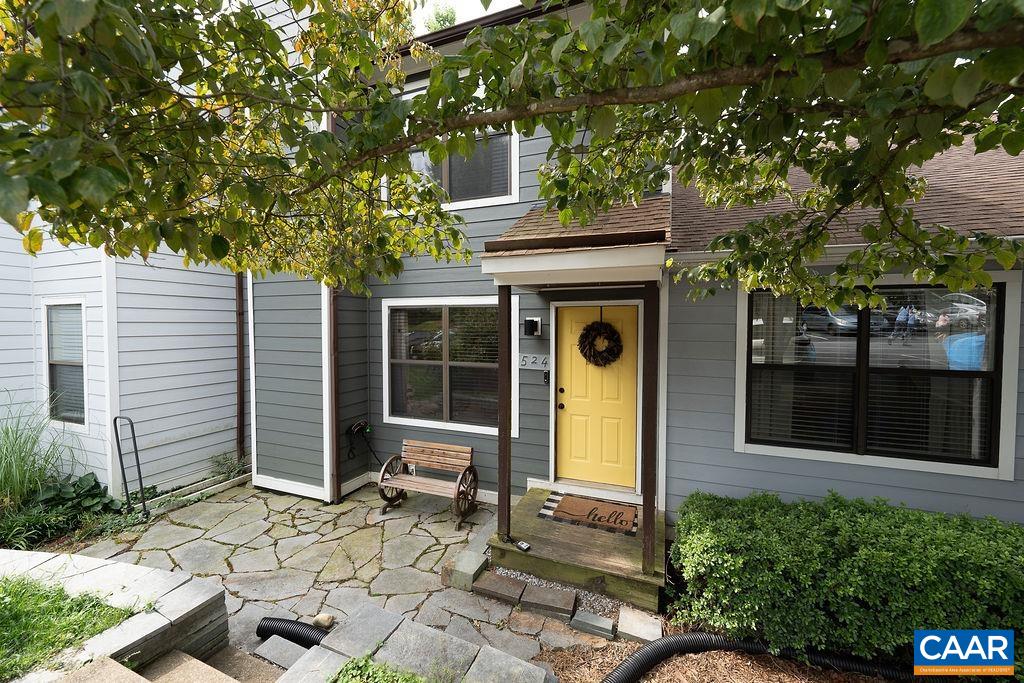 524 WHITCOVER CIR