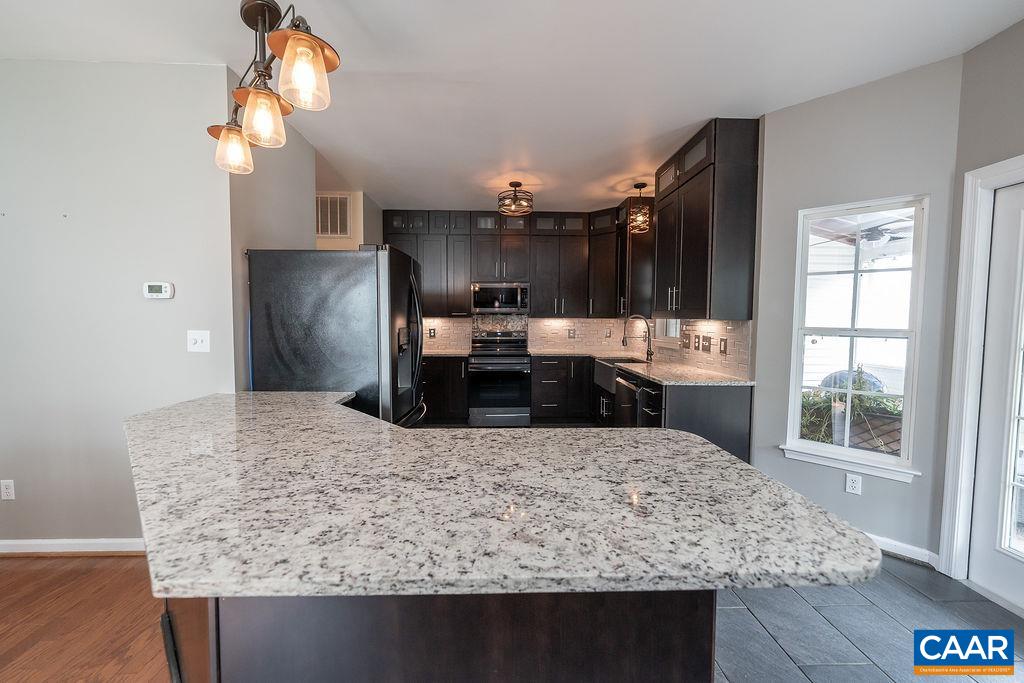 4725 BLUEJAY WAY