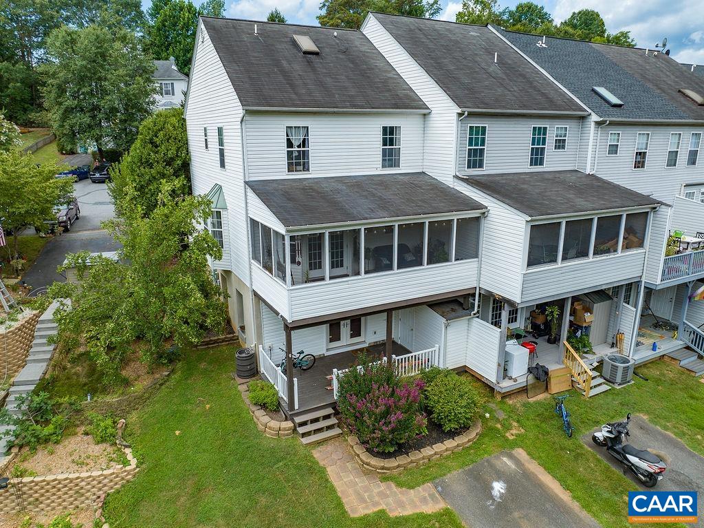 4725 BLUEJAY WAY