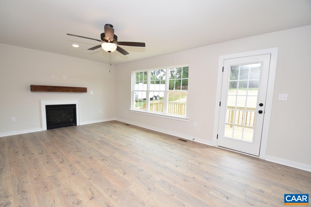 1196 MATTHEW MILL RD
