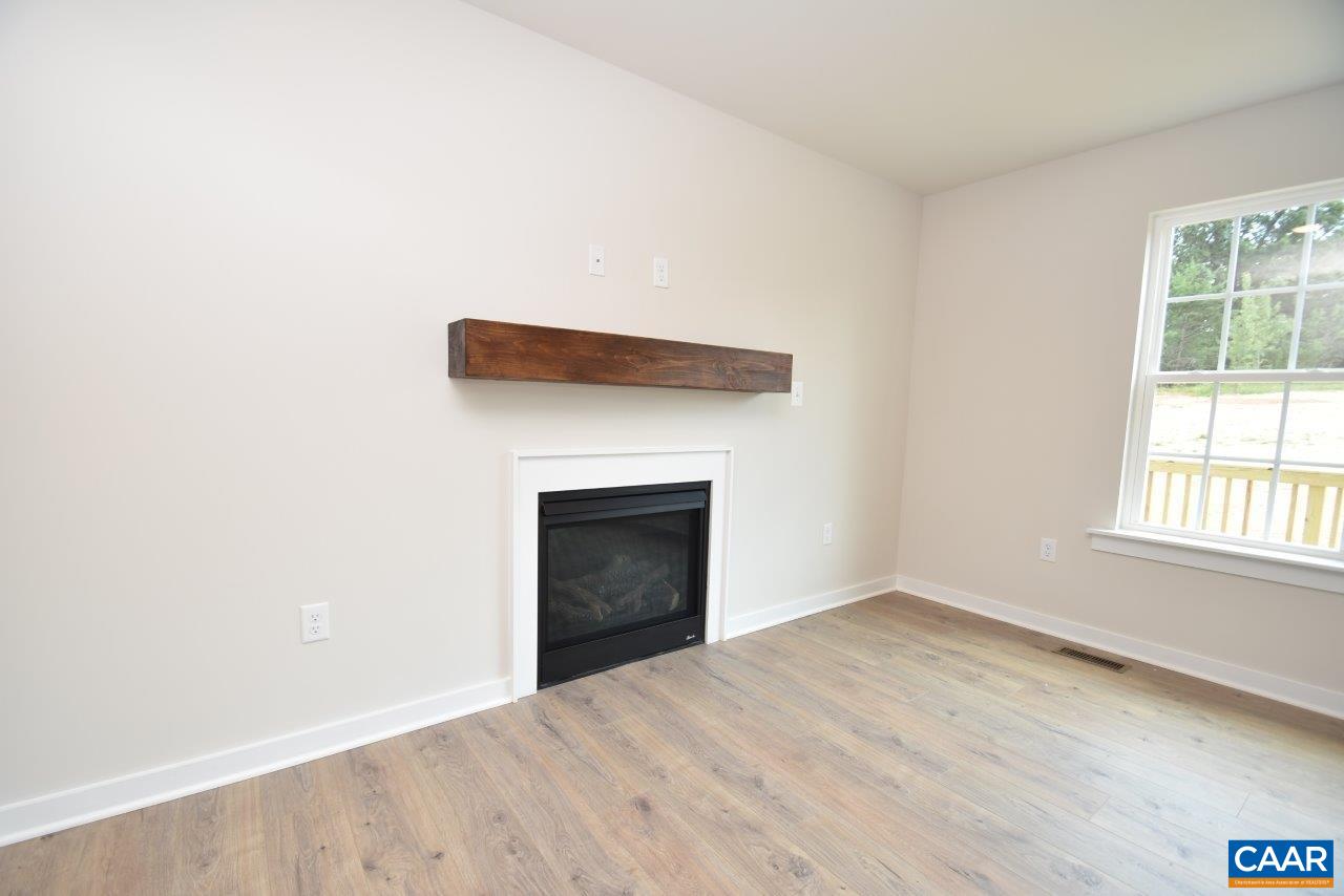 1196 MATTHEW MILL RD