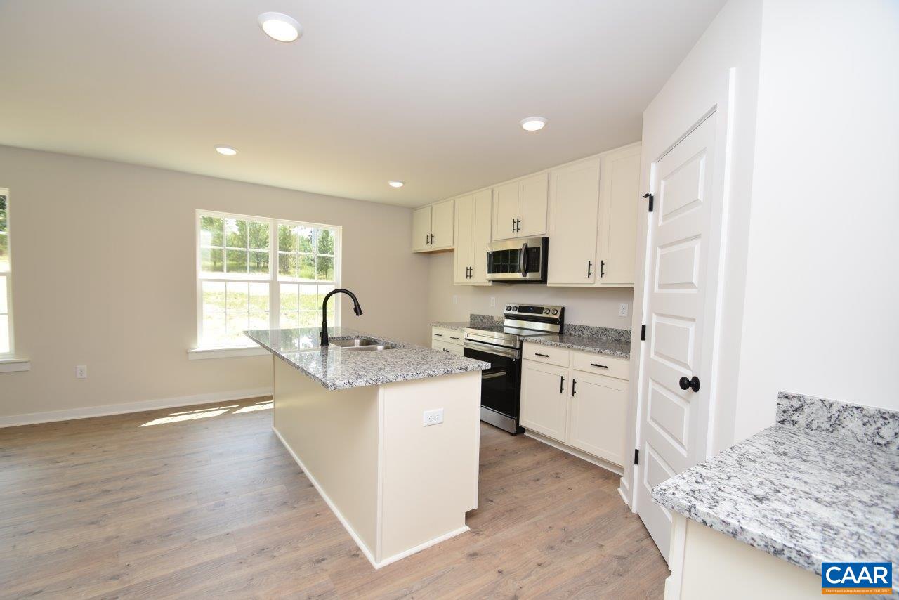 1196 MATTHEW MILL RD