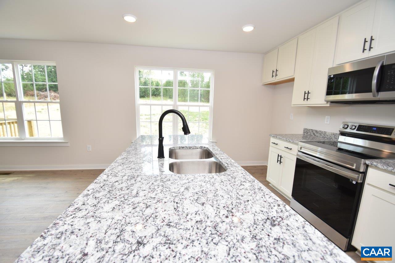 1196 MATTHEW MILL RD