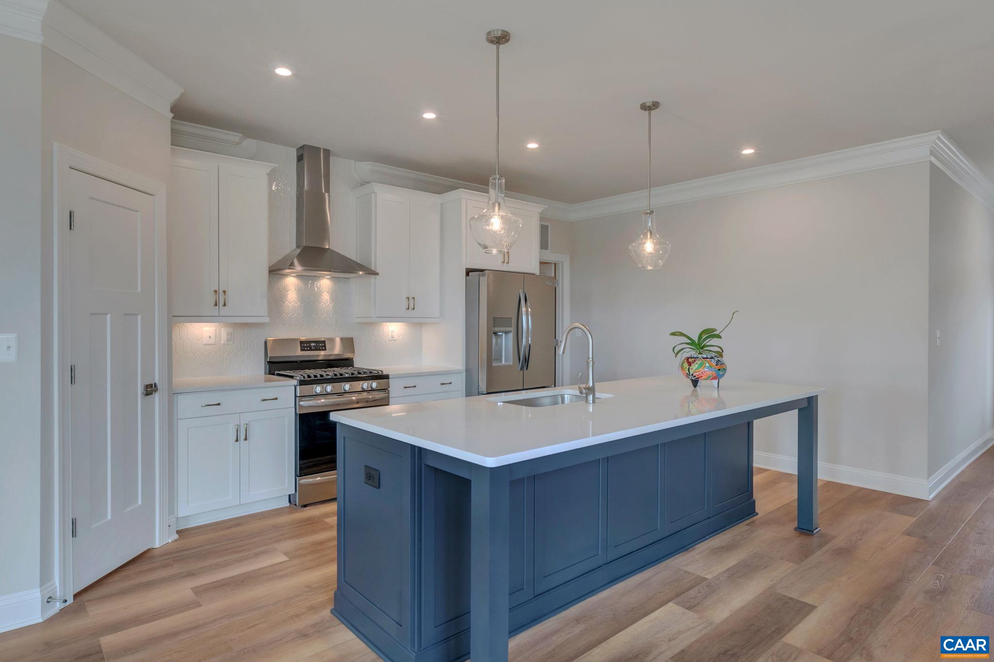1313 LACONIA LN