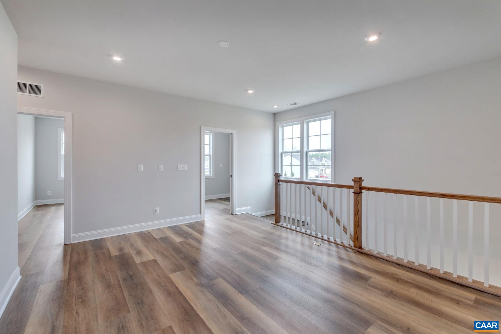 1313 LACONIA LN