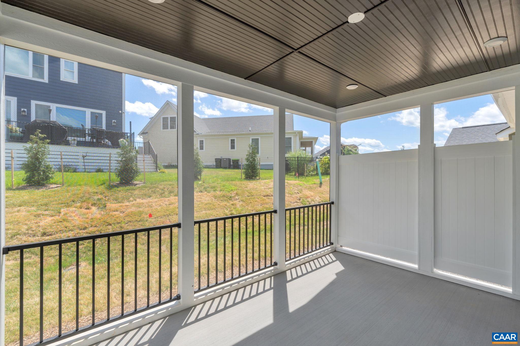 1313 LACONIA LN
