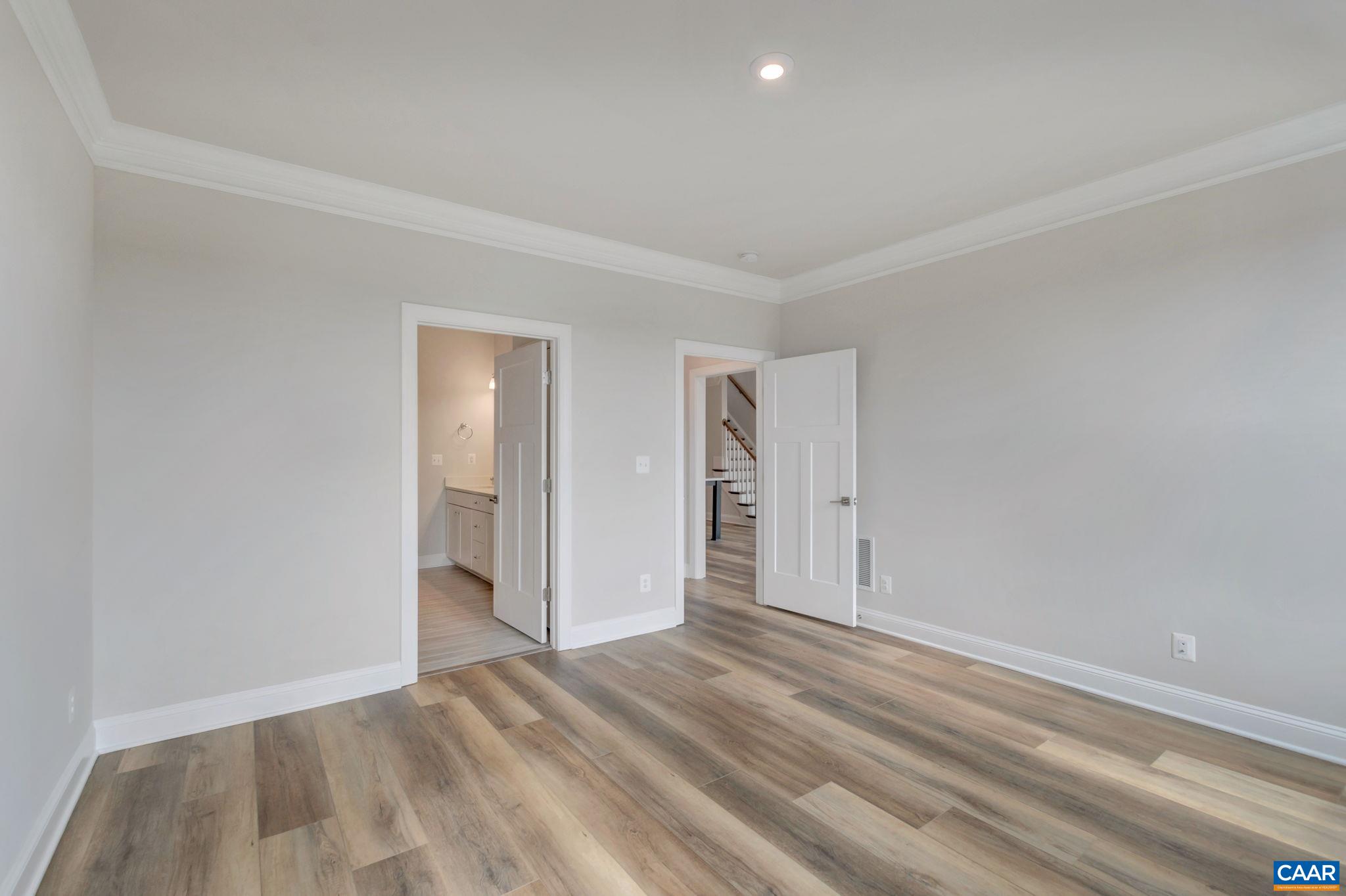 1313 LACONIA LN