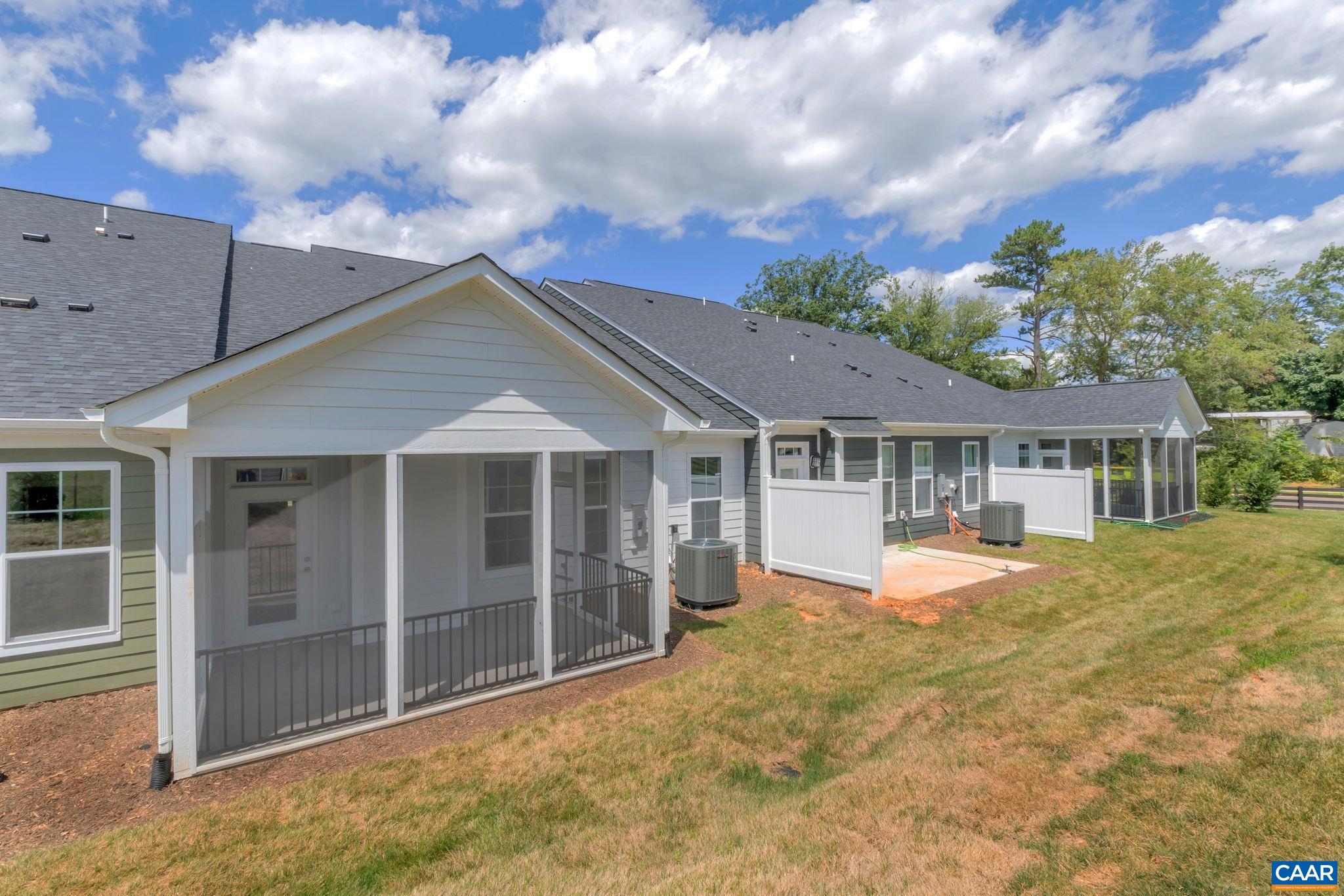 1313 LACONIA LN