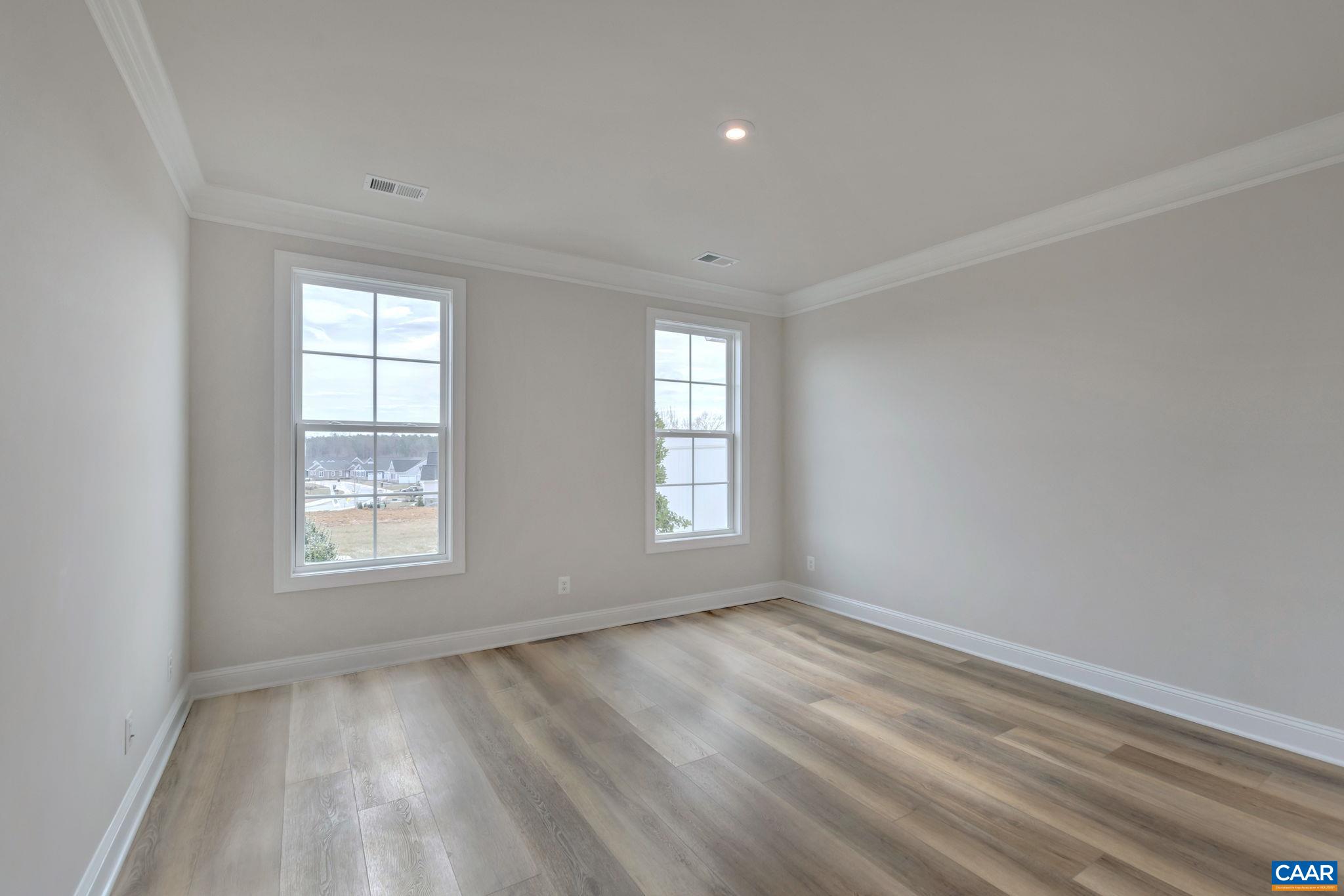 1313 LACONIA LN