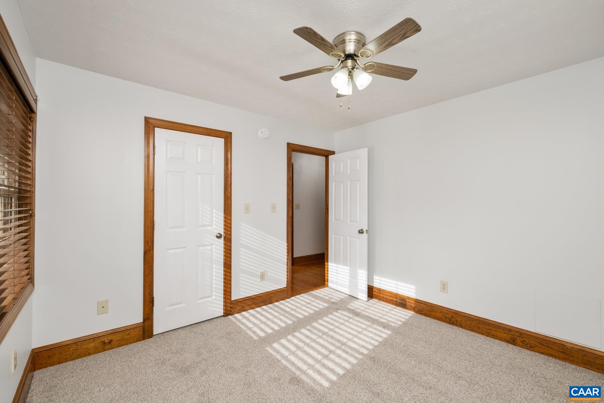 50 MALLORY CIR