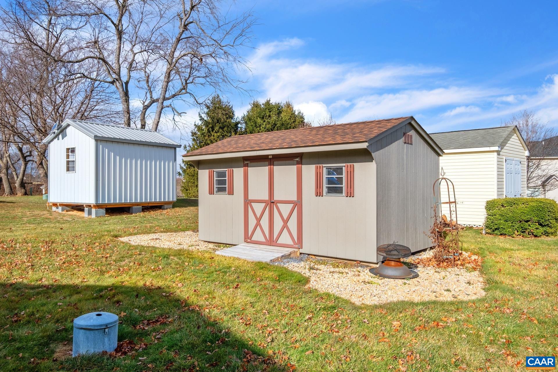 50 MALLORY CIR