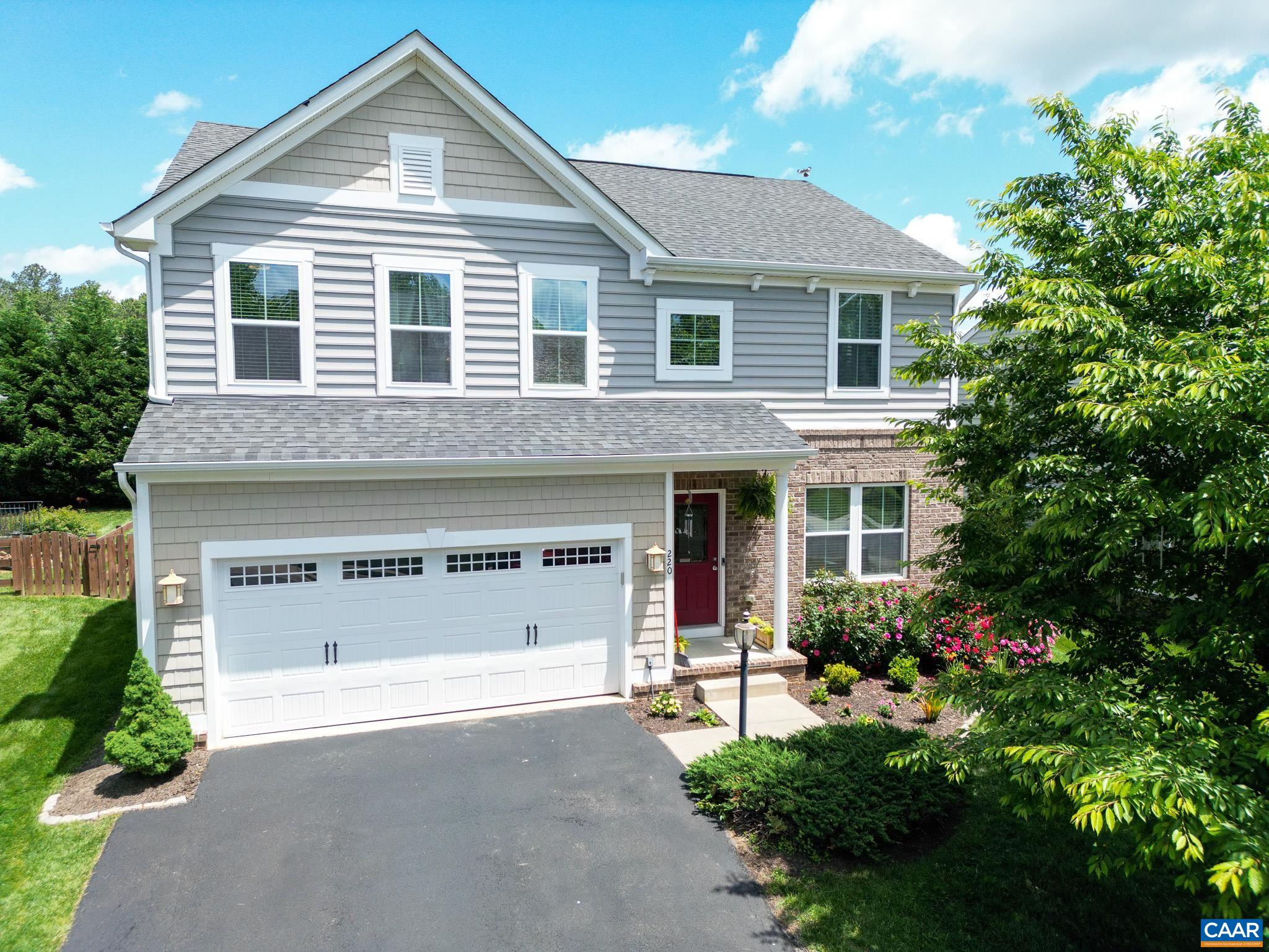 220 APPALACHIAN LN