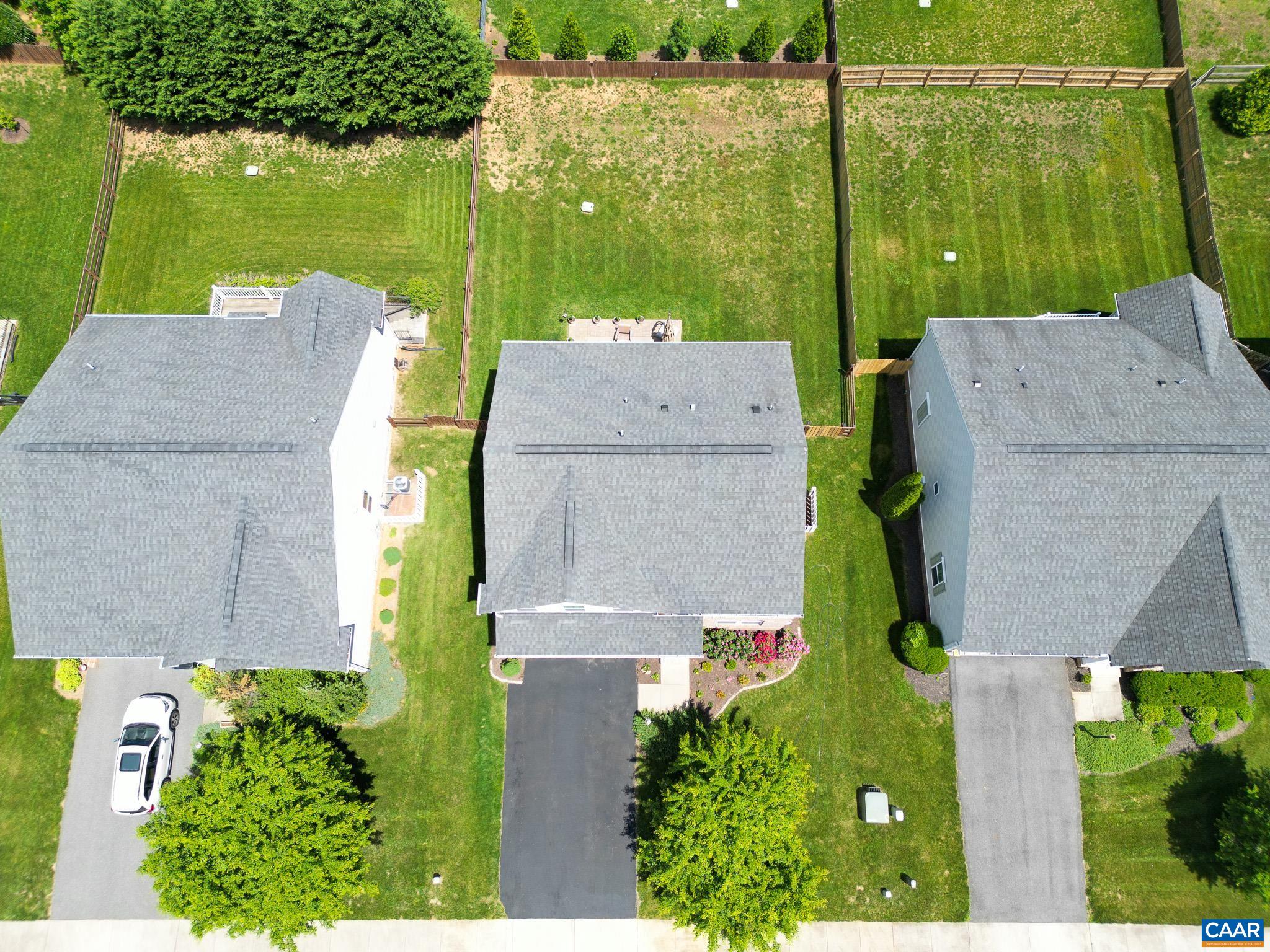 220 APPALACHIAN LN