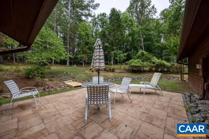 4365 BEAVER CREEK RD