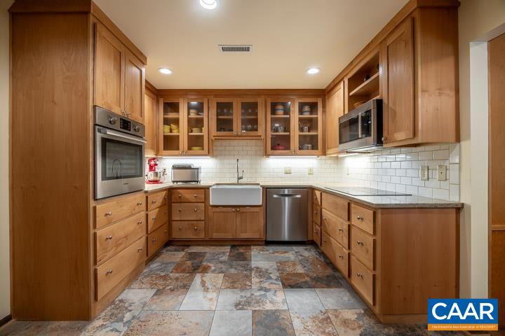 4365 BEAVER CREEK RD