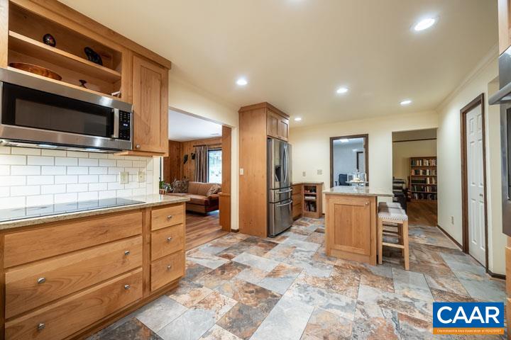 4365 BEAVER CREEK RD
