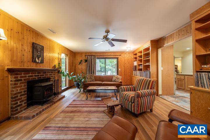 4365 BEAVER CREEK RD