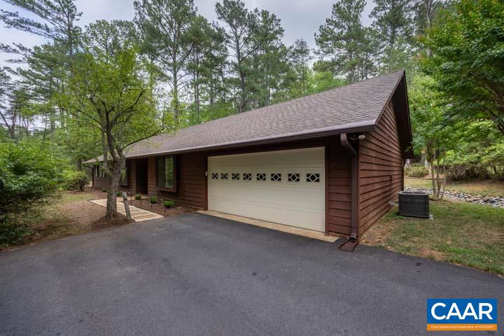 4365 BEAVER CREEK RD